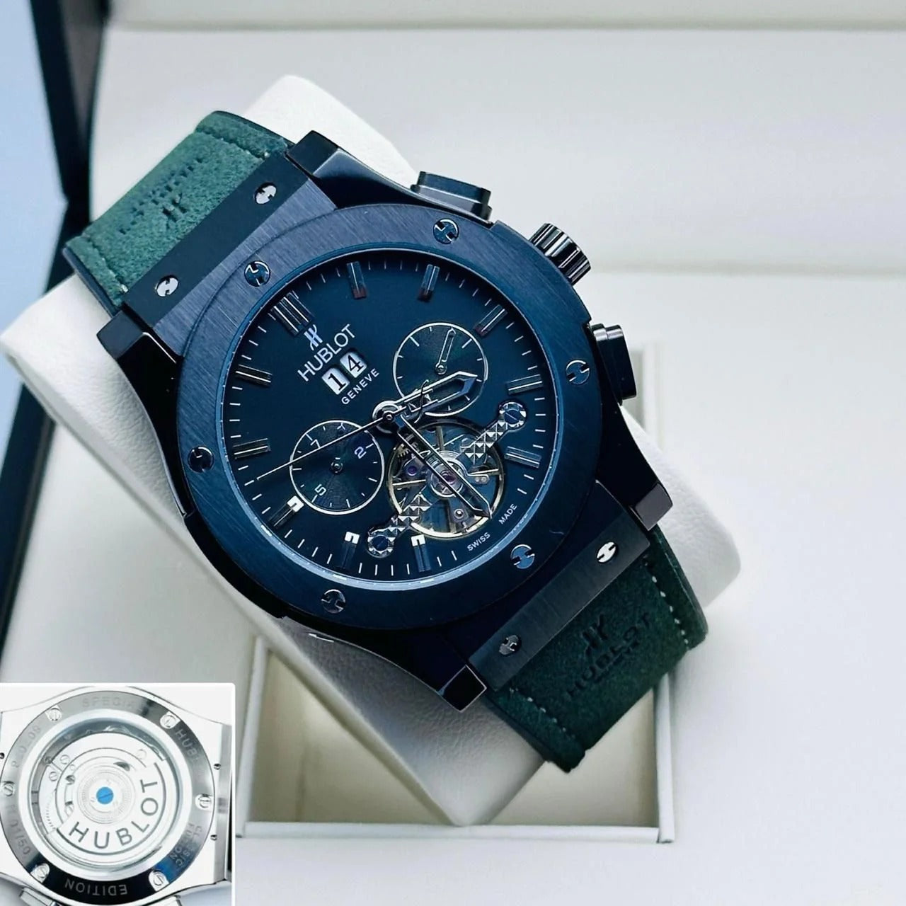 AURA + Watch Ⓢ