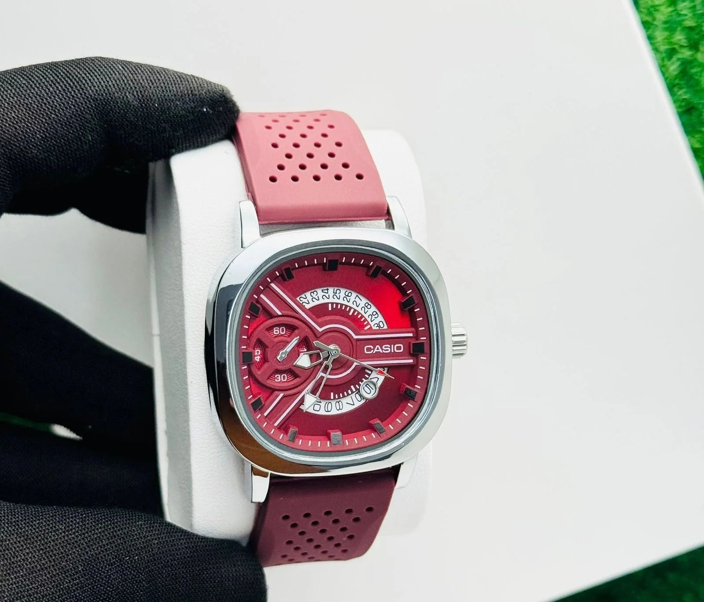 Analog Wrist Watch