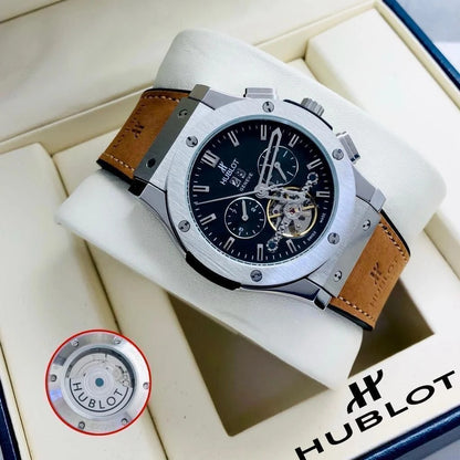 AURA + Watch Ⓢ