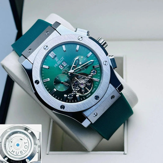 AURA + Watch Ⓢ